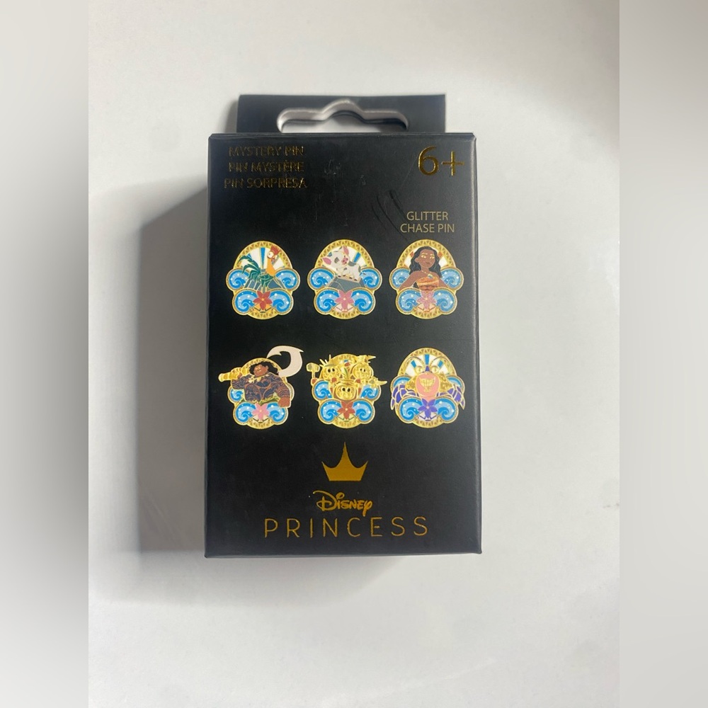 🌊 Disney Loungefly Princess Mystery Pin – Pua from Moana 🐷✨ - Picture 5 of 9